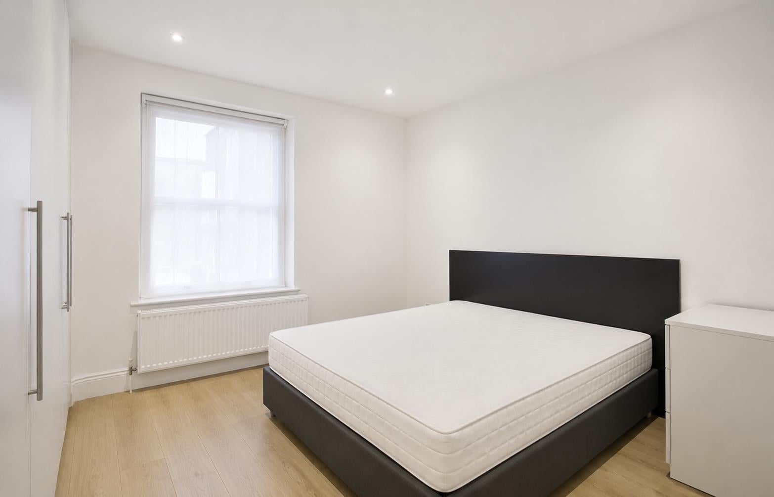 Flat King's Road in Greater London