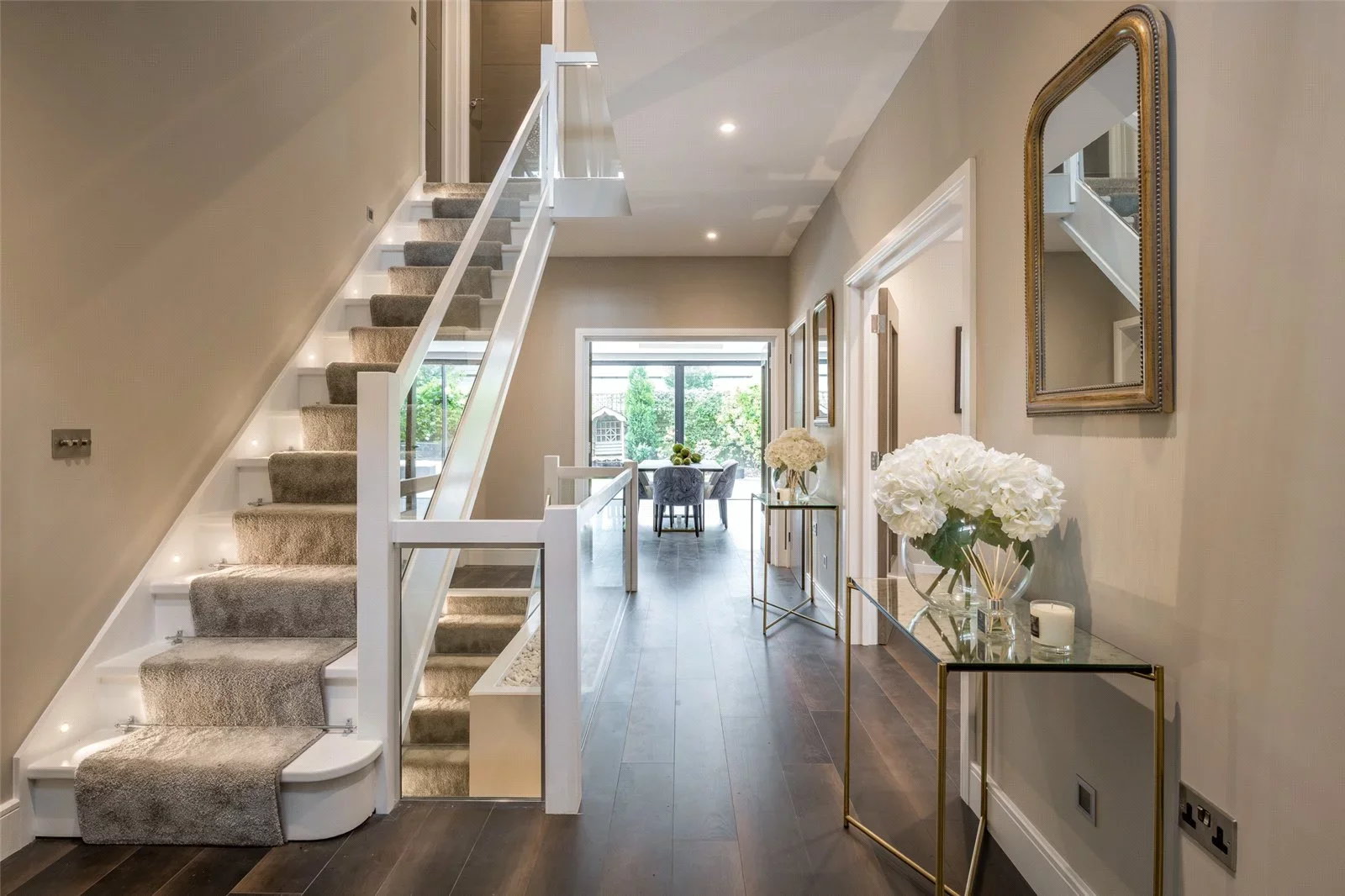 House Fairgreen East in Greater London