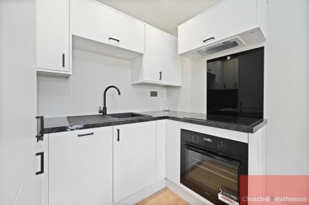 Flat Charlton Road in Greater London