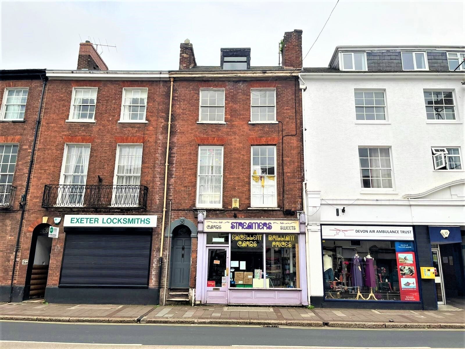 Flat Cowick Street in Exeter