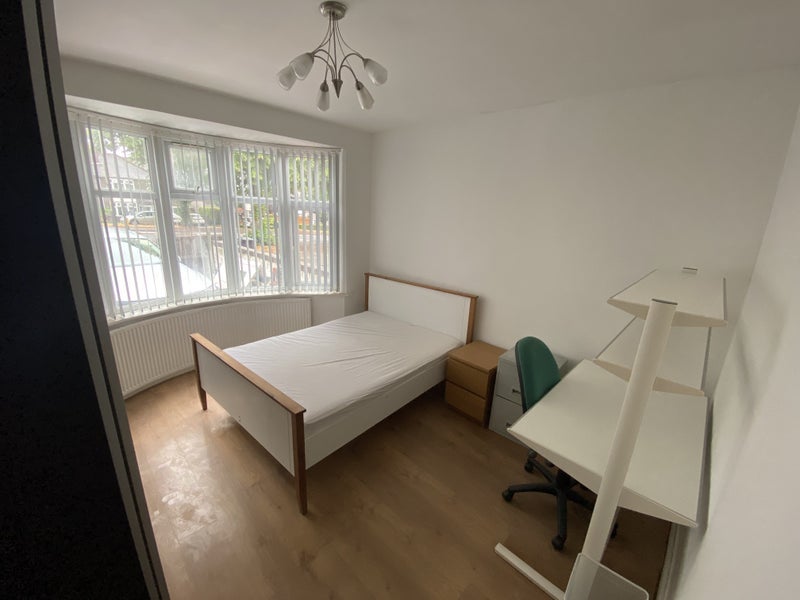 Room Welford Road in Leicester