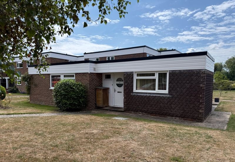 Flat Mill Close in Chichester