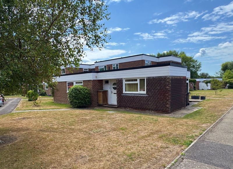 Flat Mill Close in Chichester