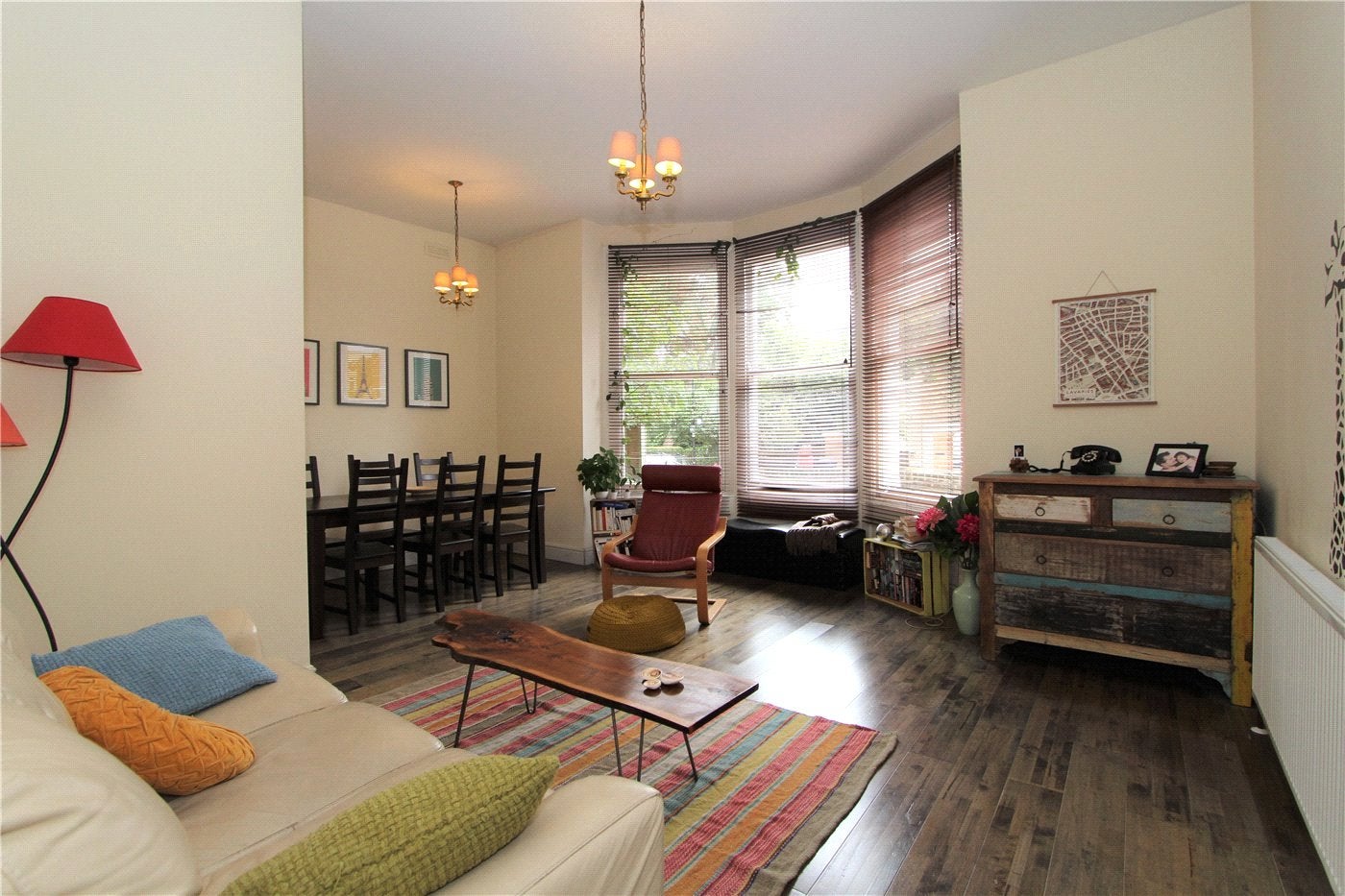 Flat Inglis Road in Greater London