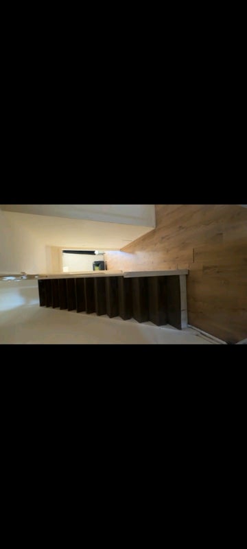 Room Burdett Road in Greater London