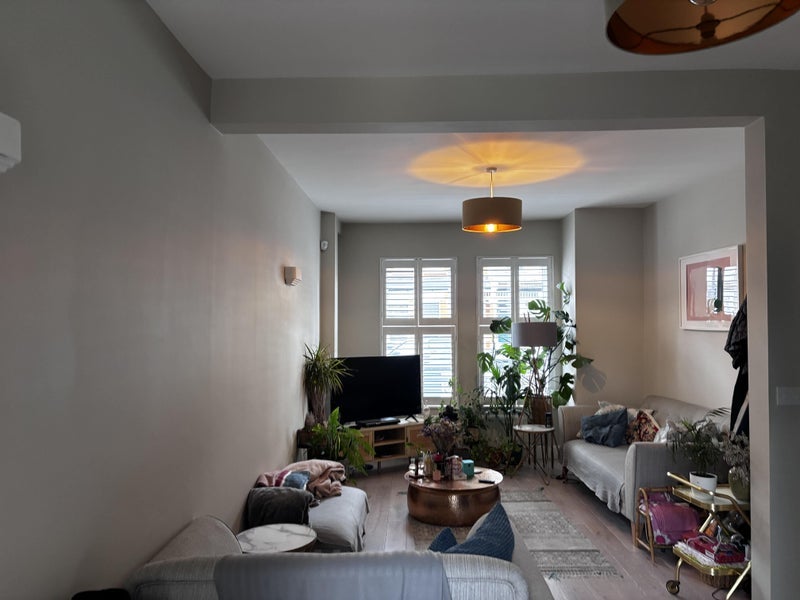 Room Loxwood Road in Greater London