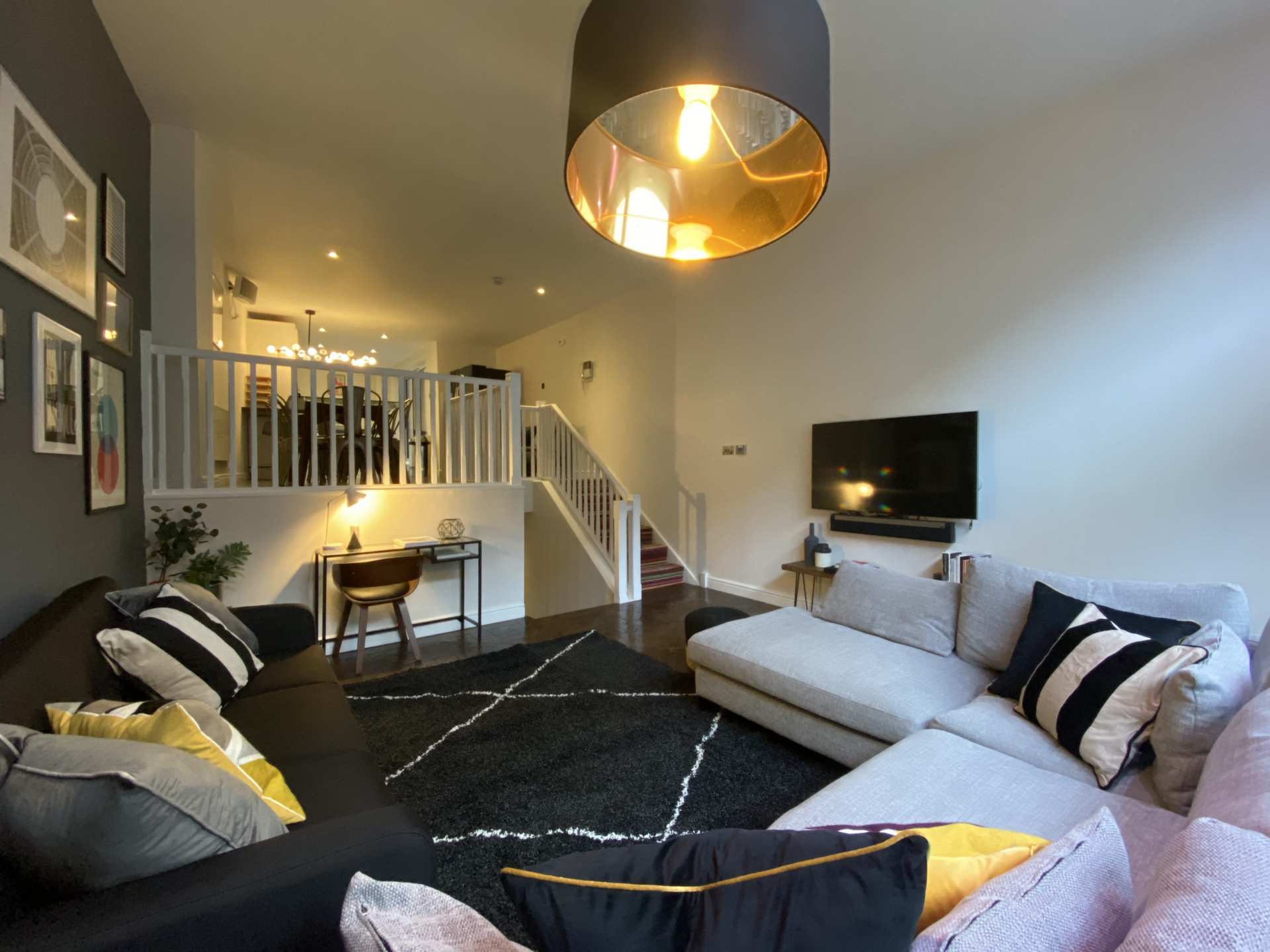 Flat Wells Street in City of Westminster