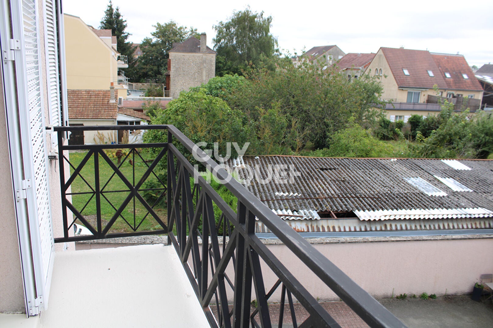 Flat Impasse du Vieux Moulin in Le Perray-en-Yvelines