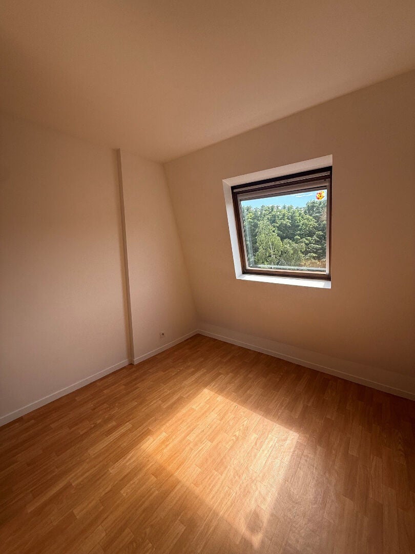 Flat Promenade du Sophora in Fresnes