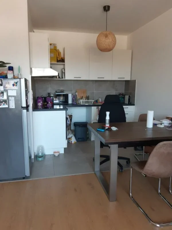 Appartement Avenue de la Gare à Sathonay-Camp