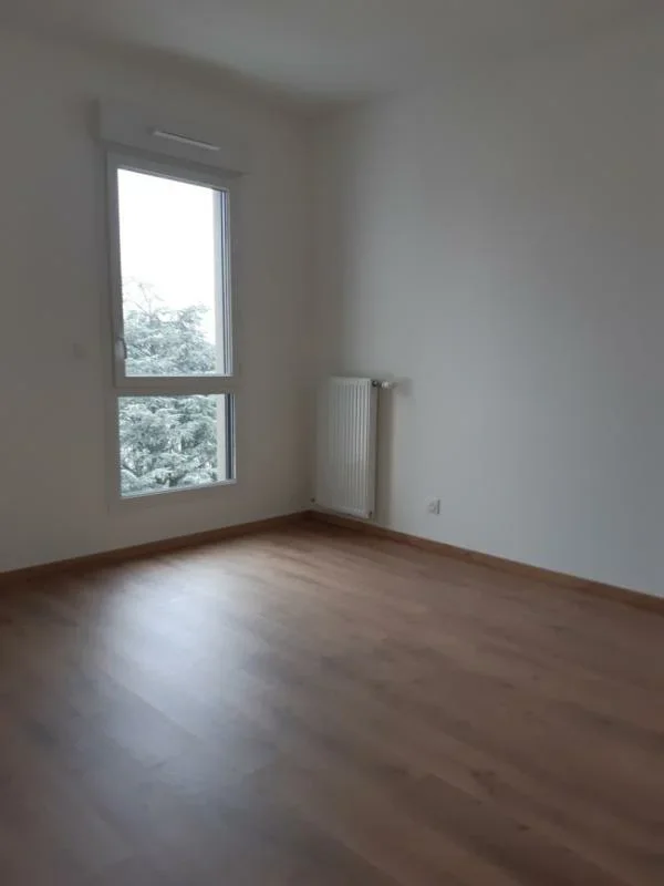 Appartement Avenue Jean Jaurès à Décines-Charpieu