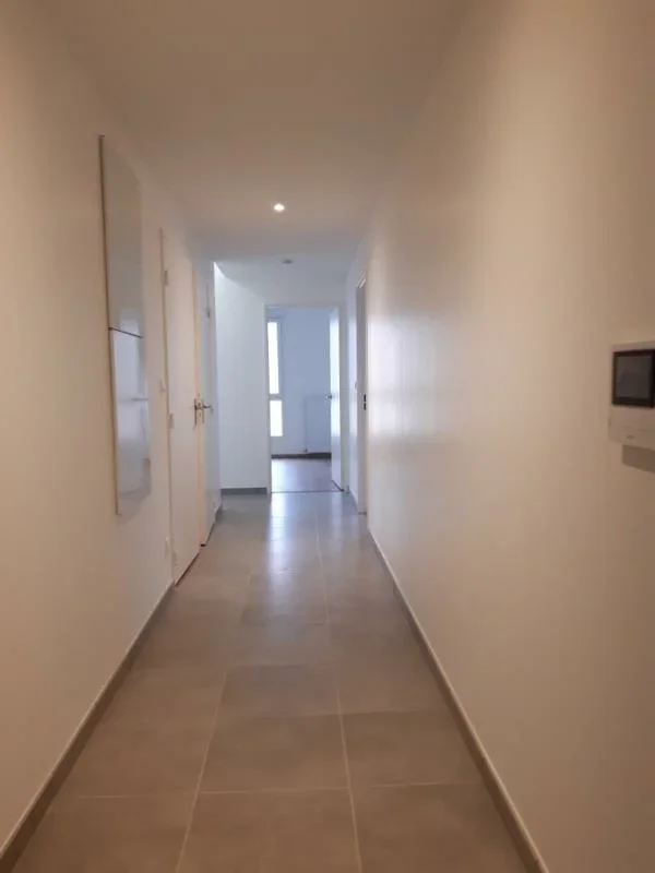 Appartement Avenue Jean Jaurès à Décines-Charpieu