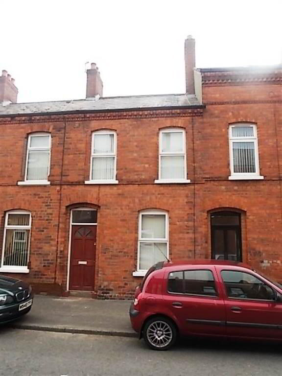 House Ulsterdale Street in Belfast