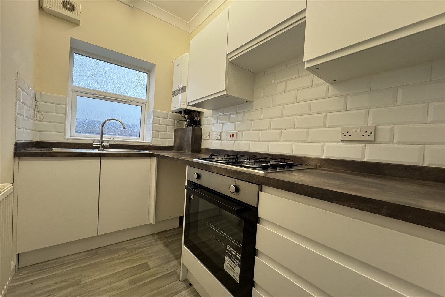 Flat Palmerston Road in Southend-on-Sea