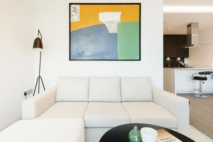 Flat King John Court in Greater London