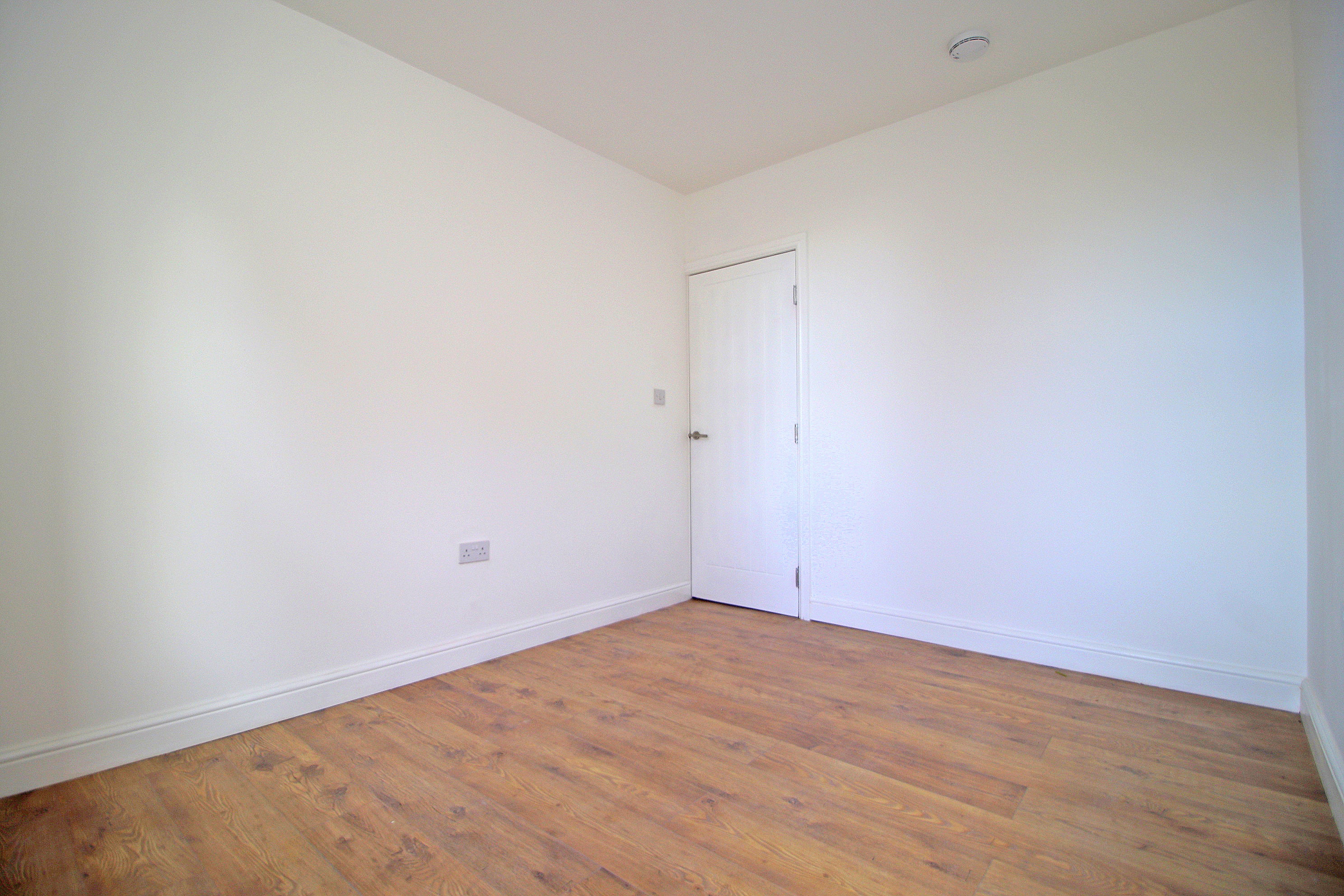 Flat Ashburnham Road in Bedford