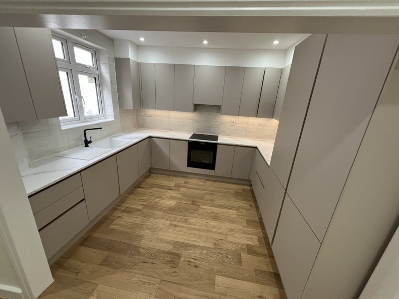 Room Congleton Grove in Greater London