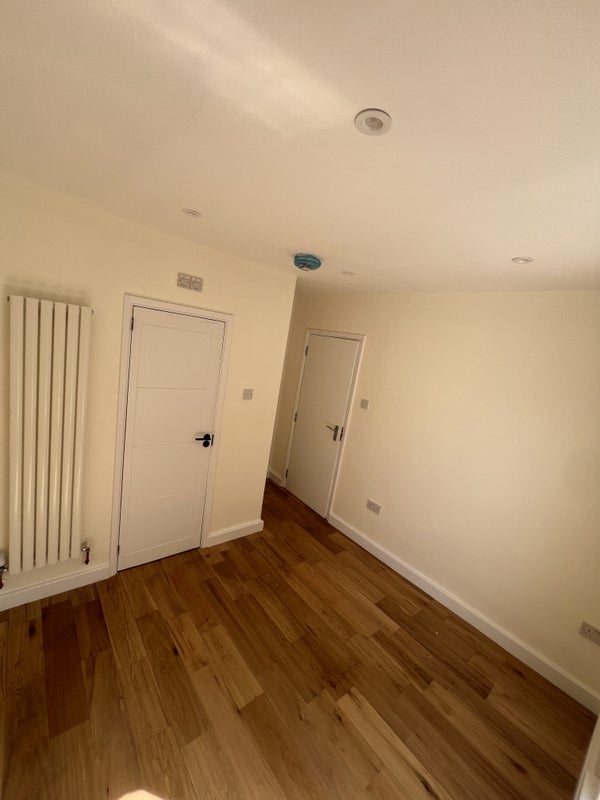 Room Congleton Grove in Greater London