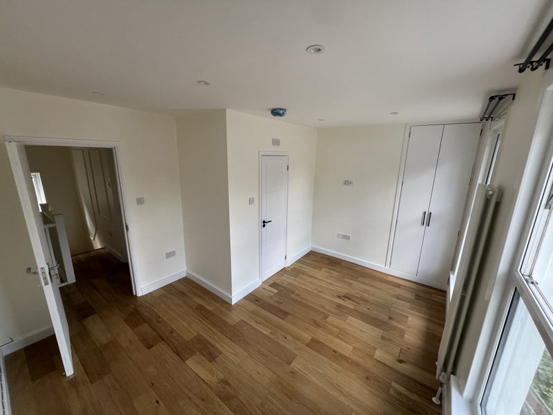Room Congleton Grove in Greater London