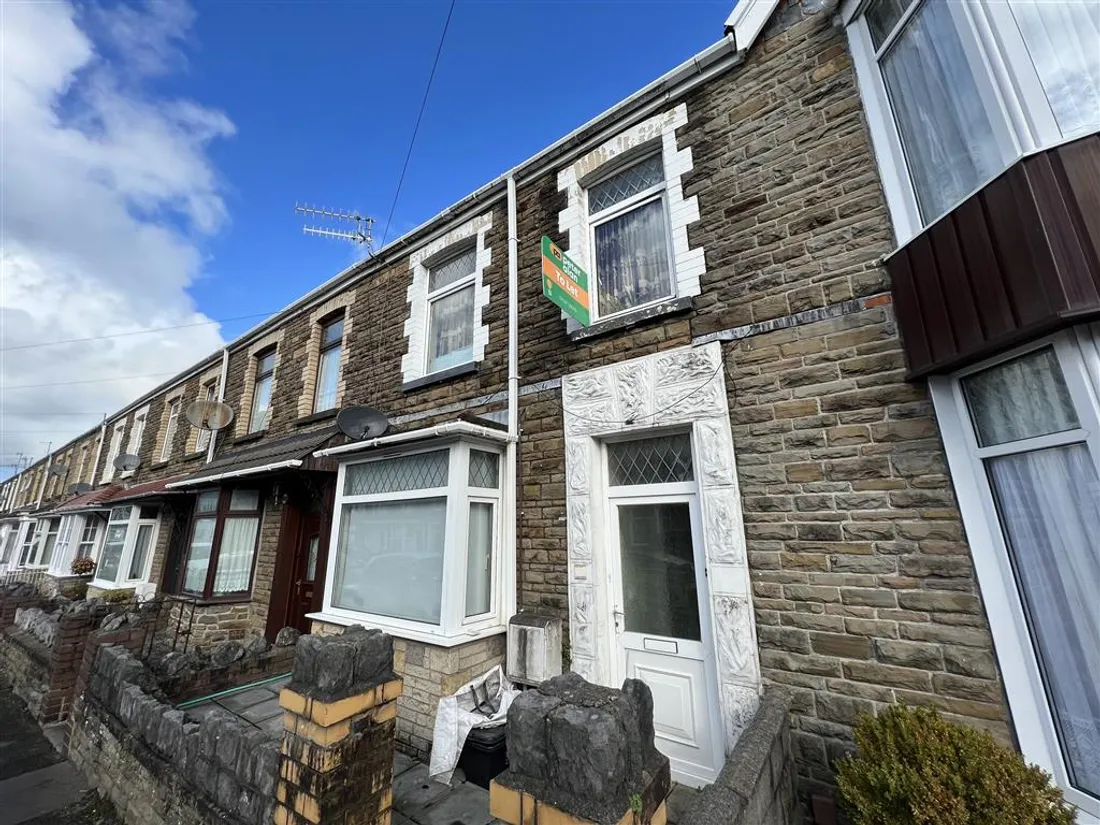 Flat Leonard Street in Neath