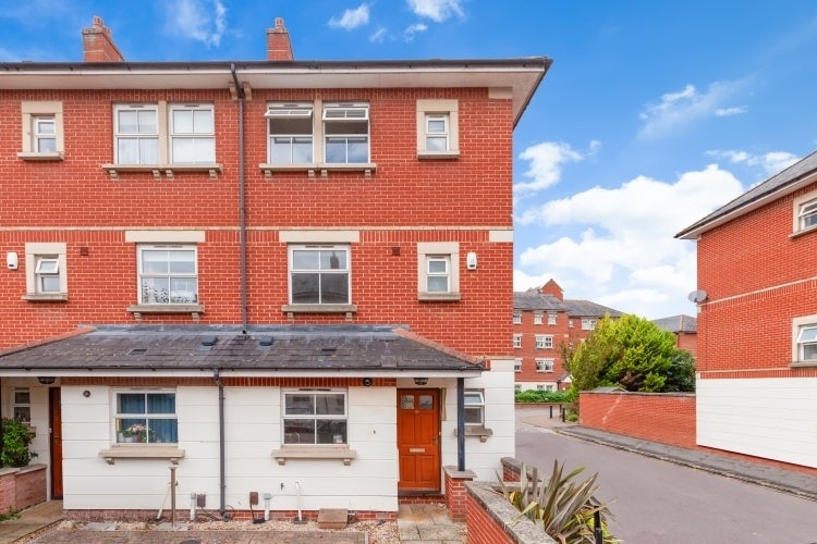 House Stable Close in Oxford