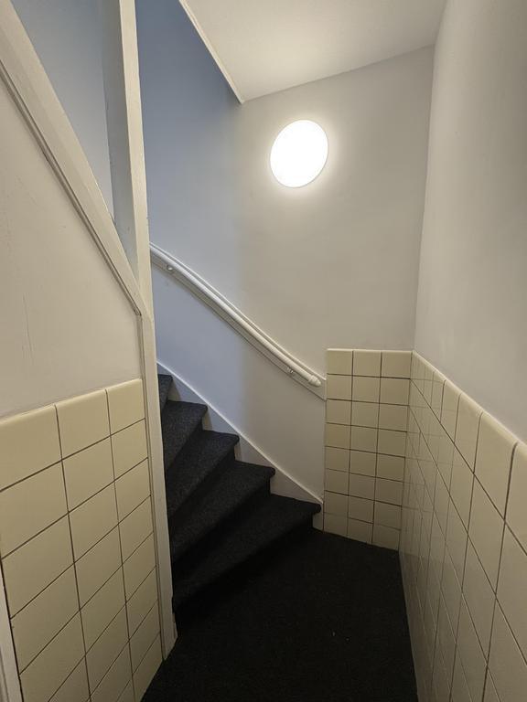 Appartement te huur: Mijnsherenlaan 103C, Rotterdam
