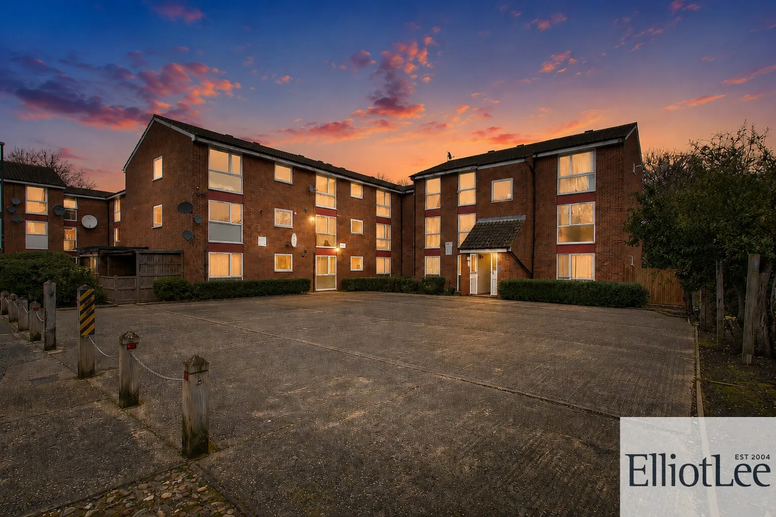 Flat Archery Close in Greater London