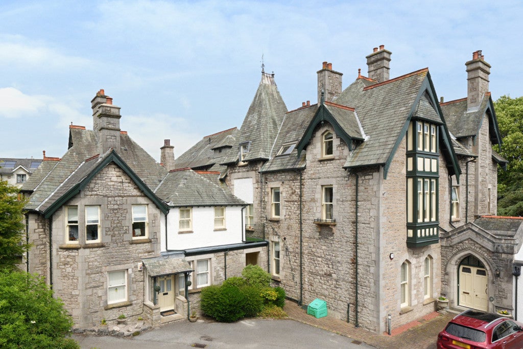 Flat Thornfield Road in Grange-Over-Sands