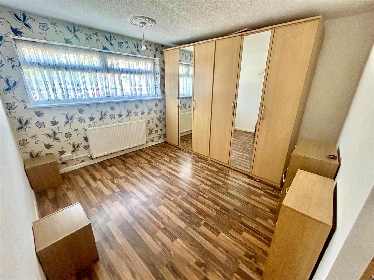 House Florence Close in Greater London