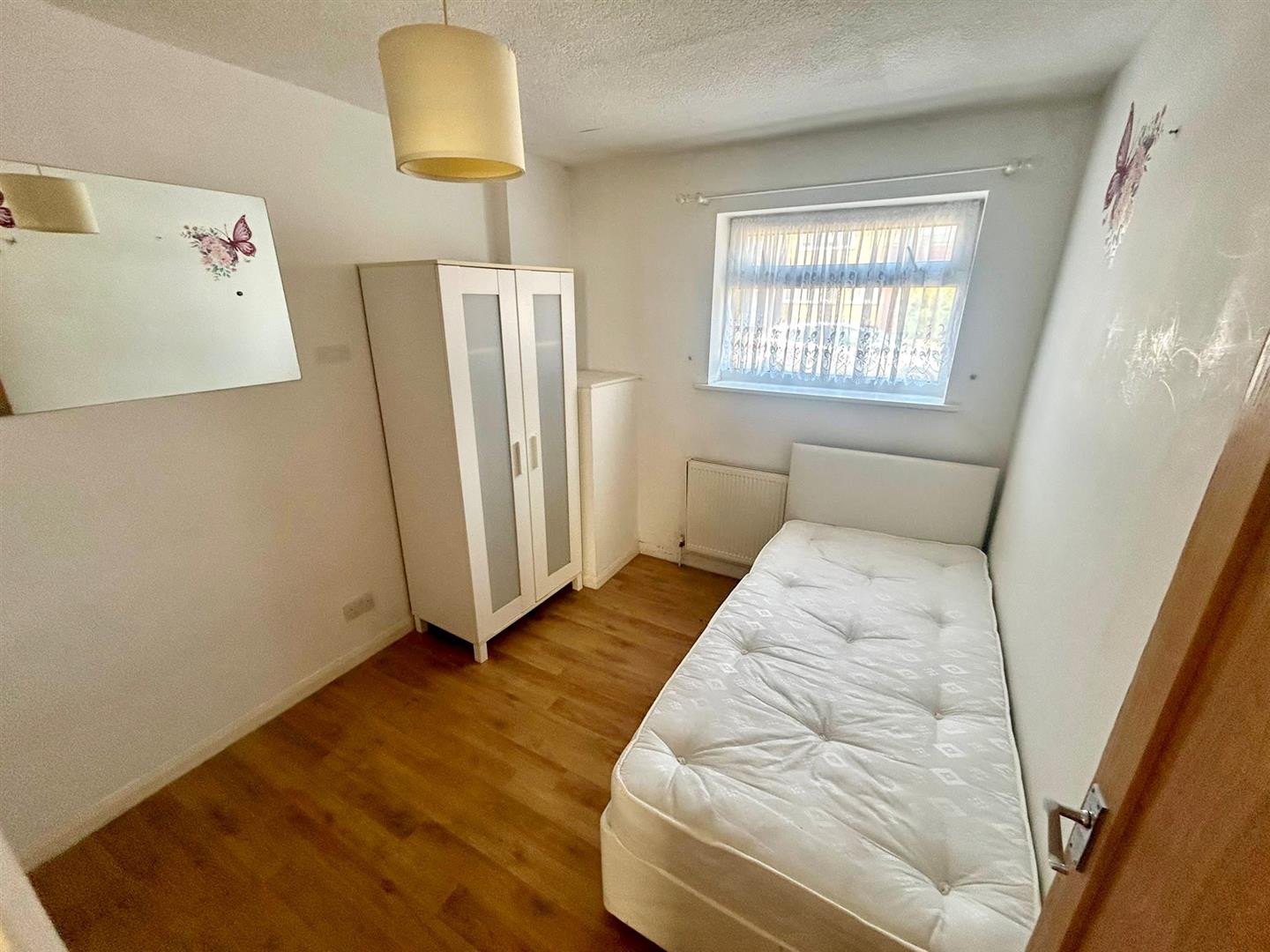 House Florence Close in Greater London