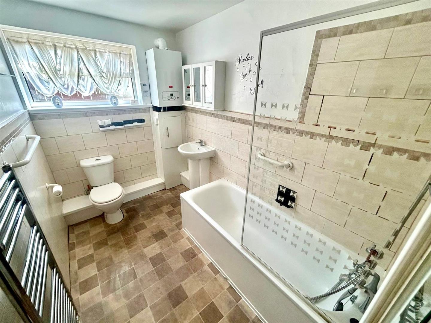 House Florence Close in Greater London
