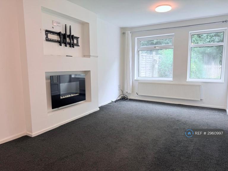 House Marlfield Close in Preston