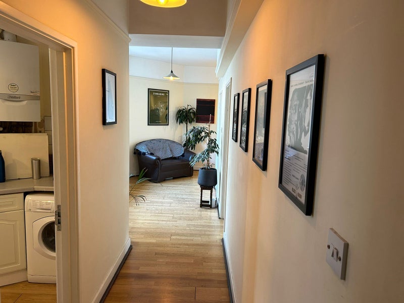 Flat Whitechurch Passage in Greater London