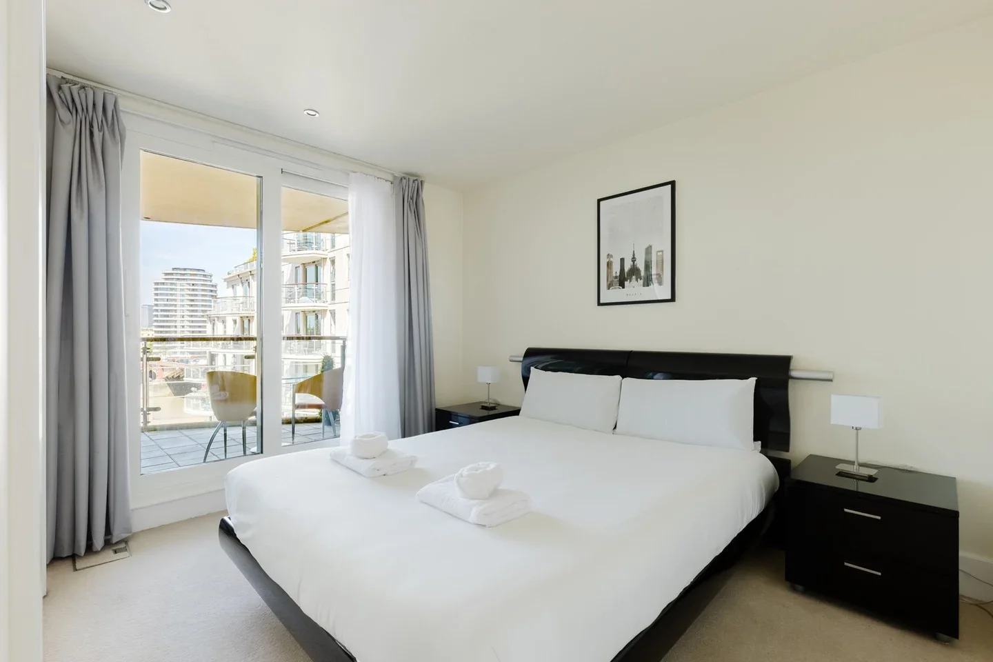 Flat Bridgefoot in Greater London