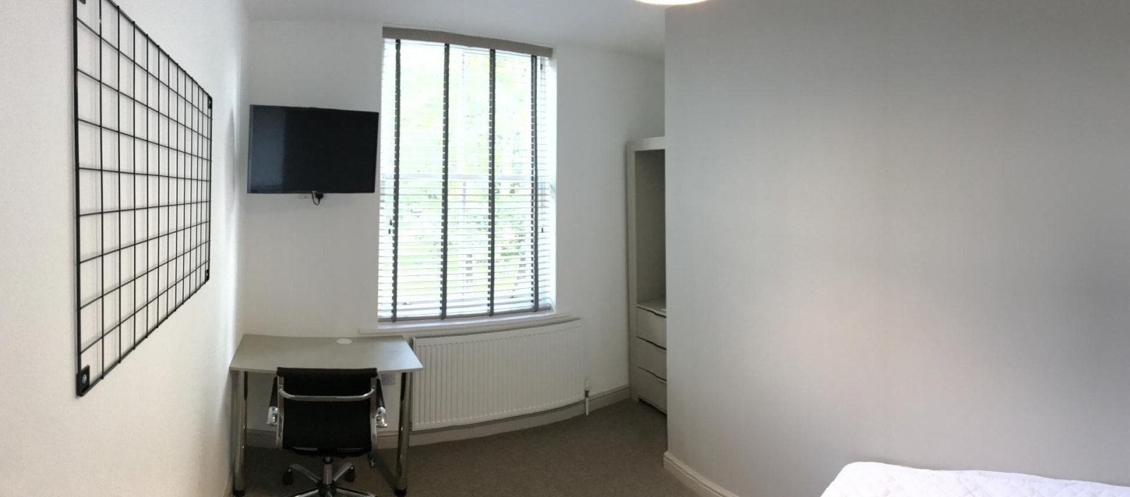 Room Rectory Place in Charnwood