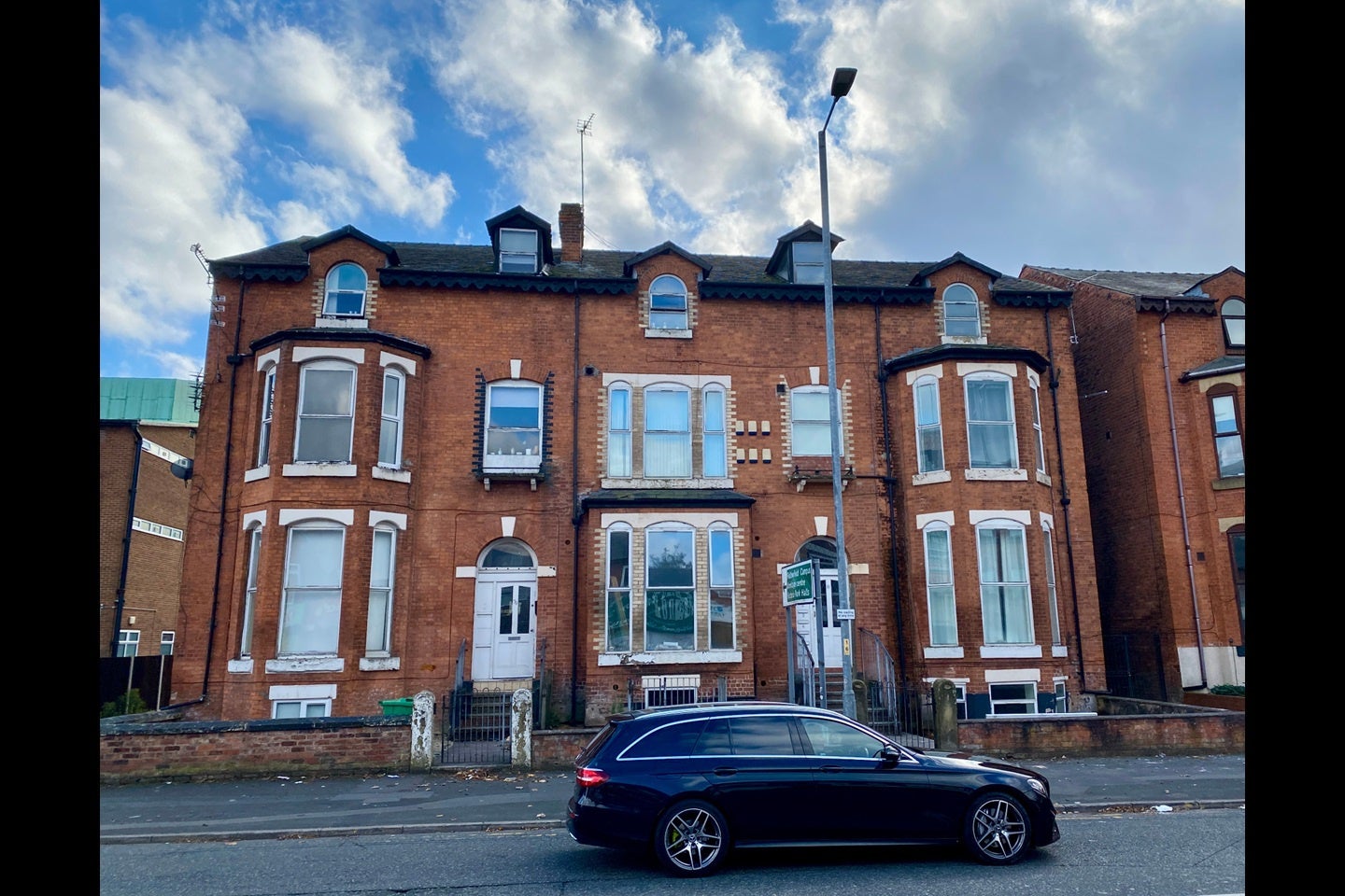 Flat Hathersage Road in Manchester