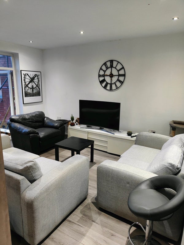 Room Southbrook Avenue in Manchester