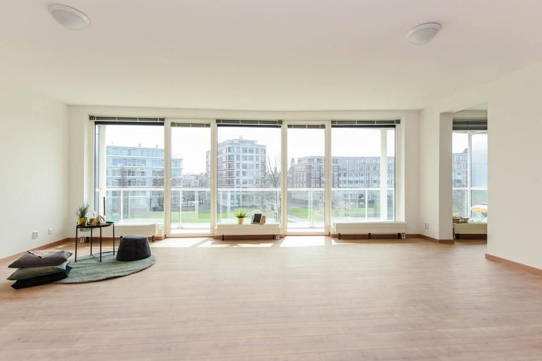 Appartement Burgemeester De Monchyplein in Den Haag