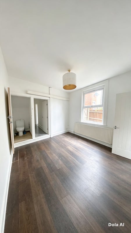 Room Waddon Park Avenue in Greater London
