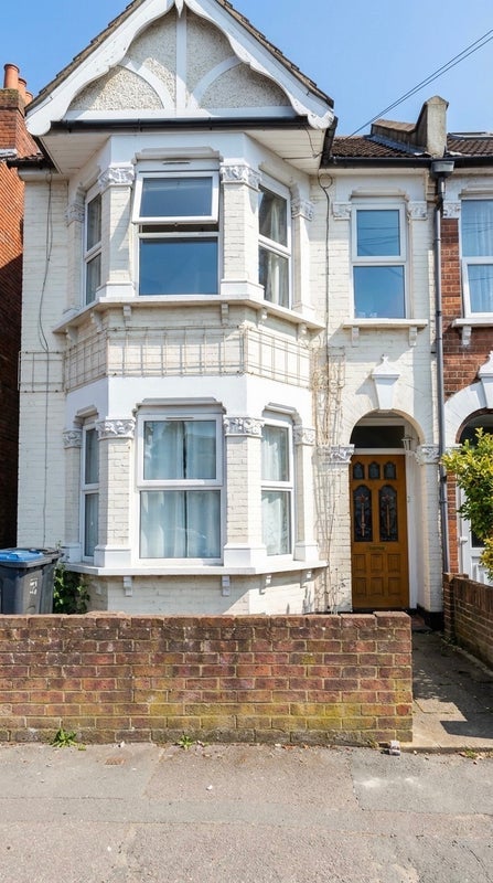 Room Waddon Park Avenue in Greater London