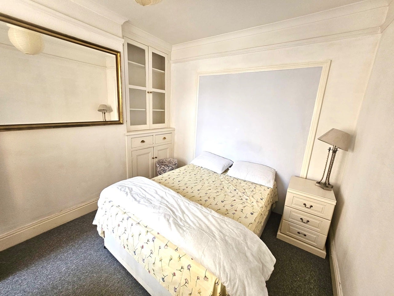 Room Collingwood Road in Northampton
