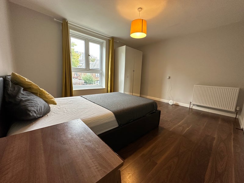 House Exhibition Close in Greater London