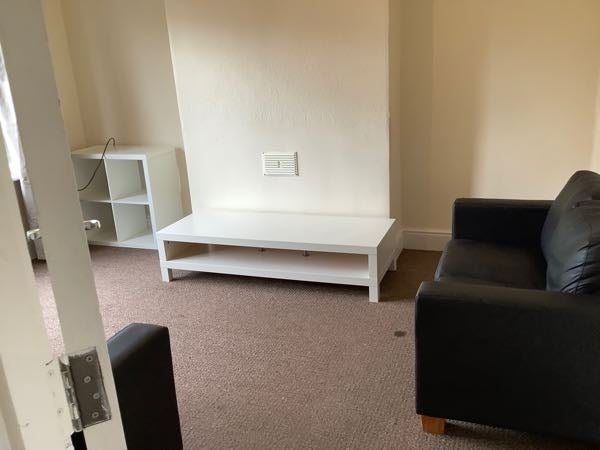 Room Clifton Boulevard in Nottingham