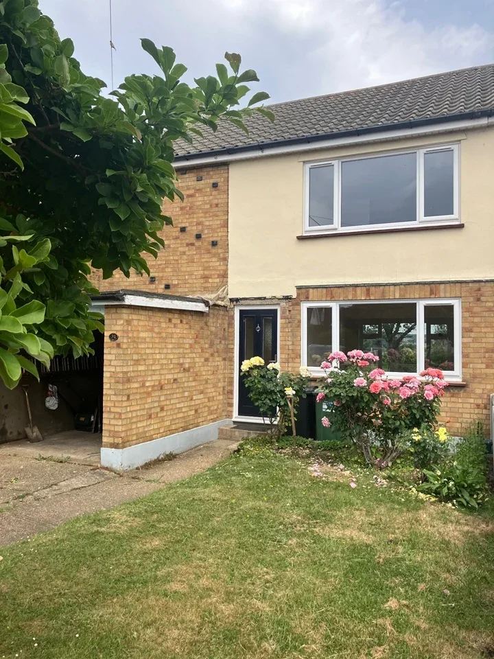 House Wash Road in Basildon