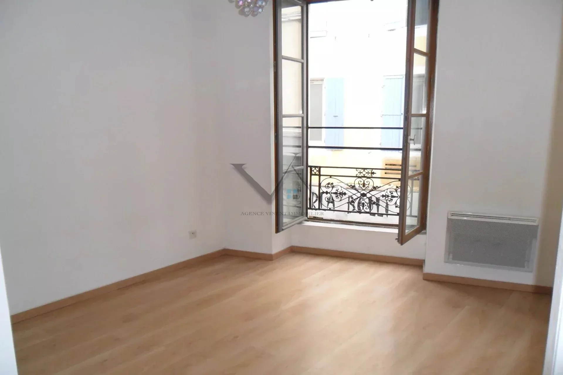 Flat Rue Pierre Julien in Montélimar