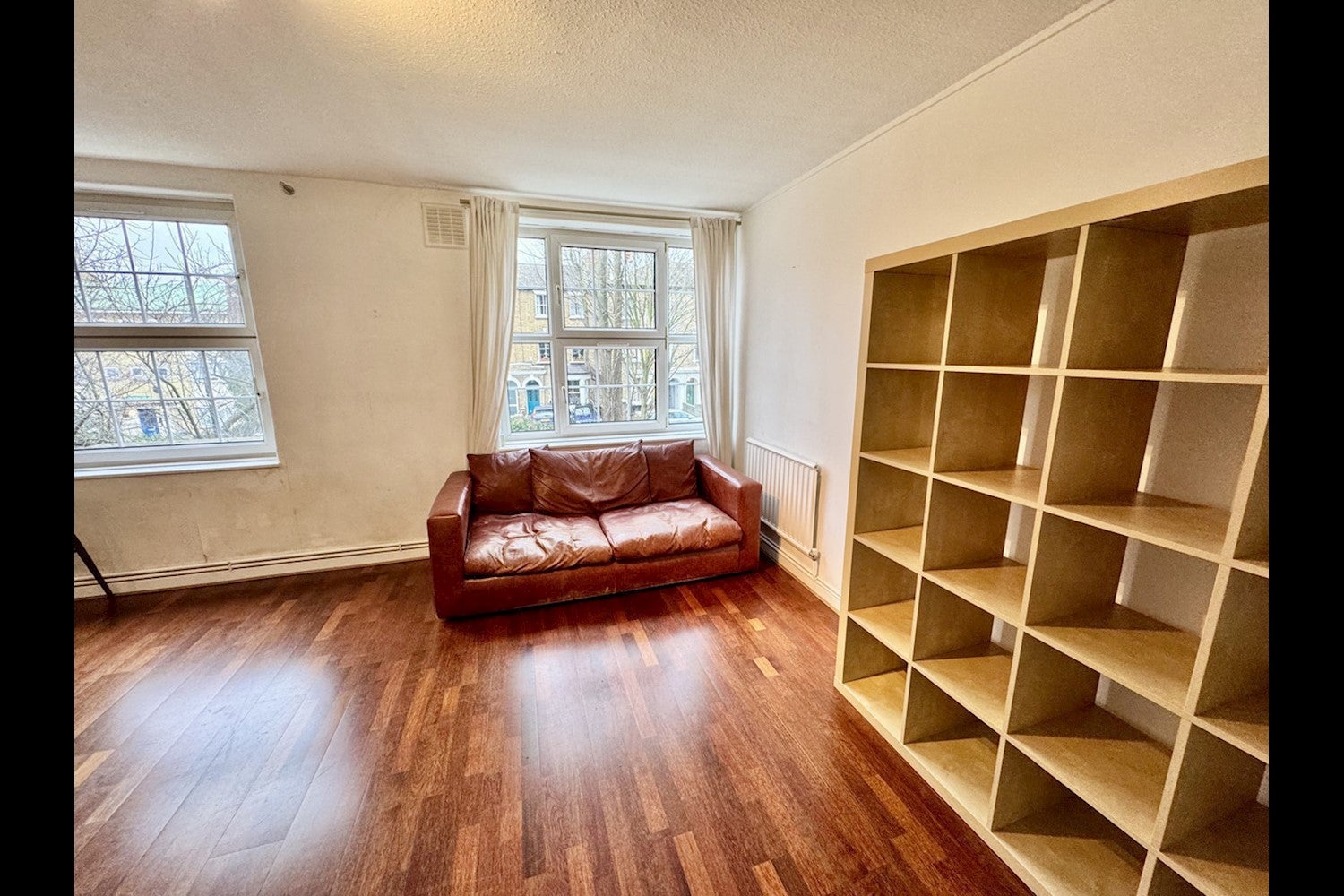 House Lordship Terrace in Greater London