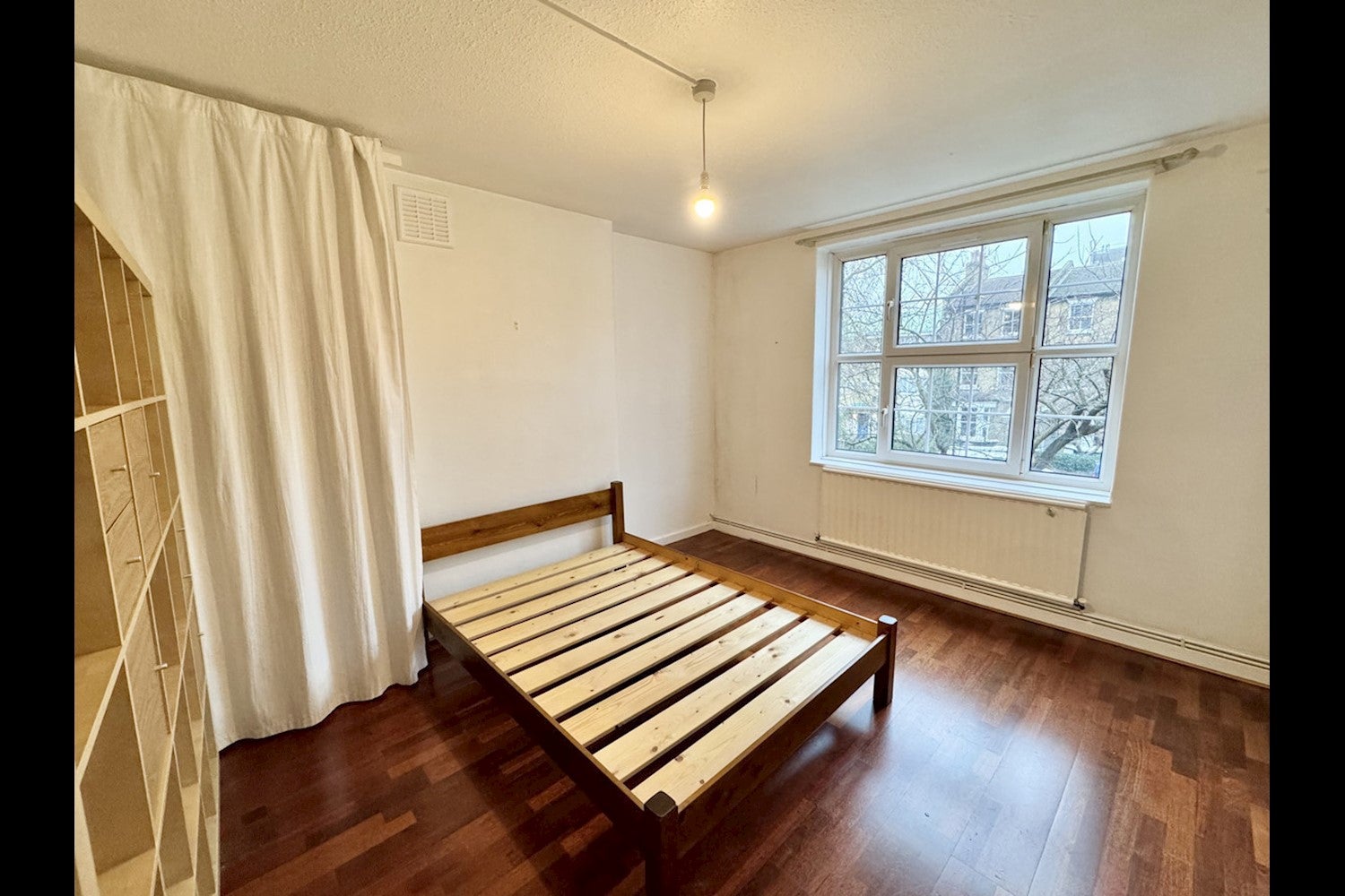 House Lordship Terrace in Greater London