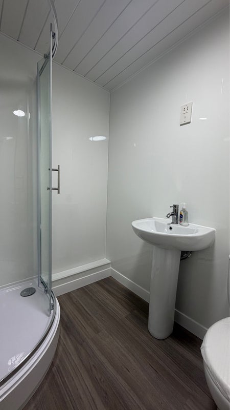Room Buccleuch Street in Glasgow