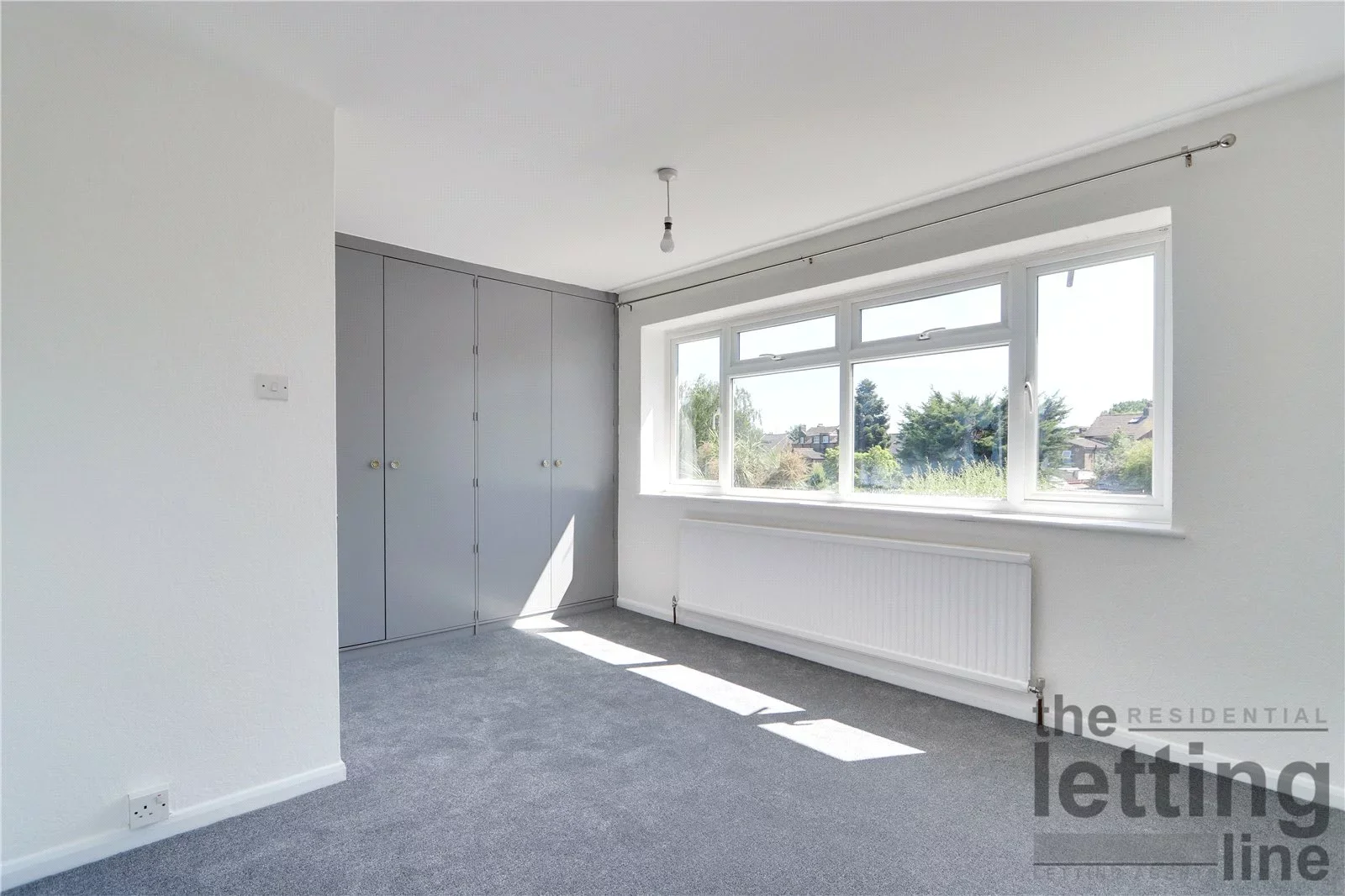 House Youngmans Close in Greater London