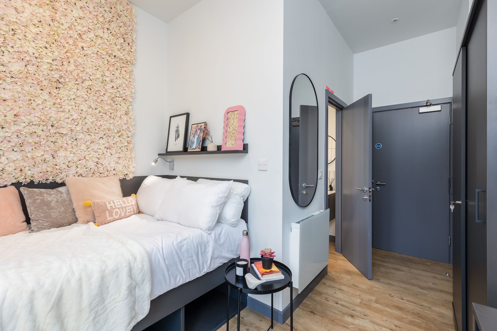 Room Fawcett Street in Sunderland
